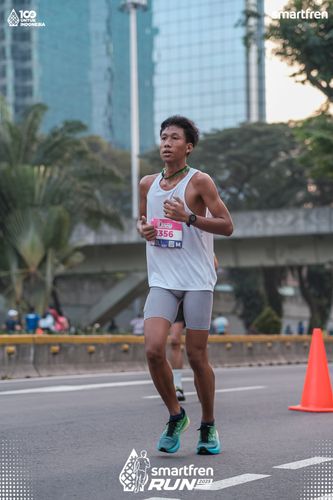 Race photo from Smartfren Run 2025 