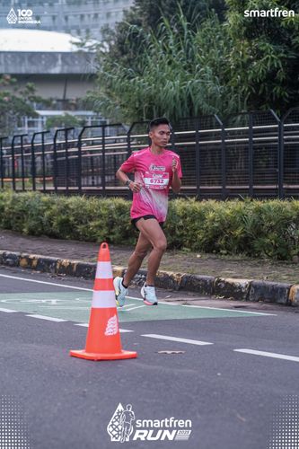 Race photo from Smartfren Run 2025 