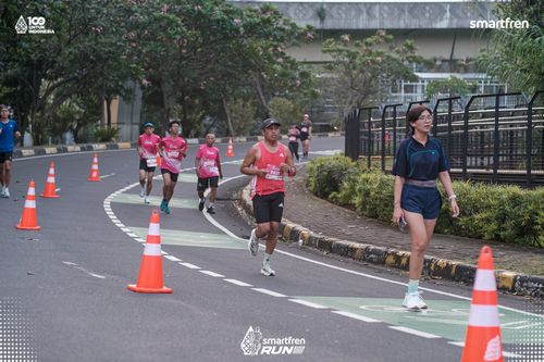 Race photo from Smartfren Run 2025 