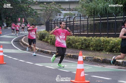 Race photo from Smartfren Run 2025 