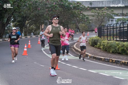 Race photo from Smartfren Run 2025 