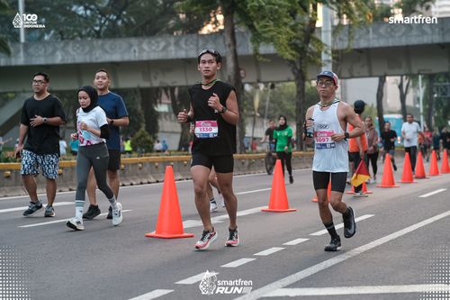 Race photo from Smartfren Run 2025 
