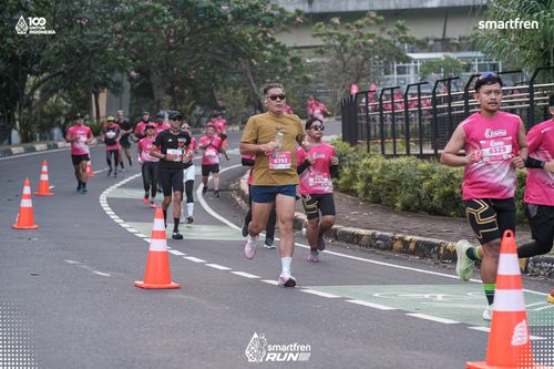 Race photo from Smartfren Run 2025 