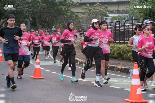 Race photo from Smartfren Run 2025 