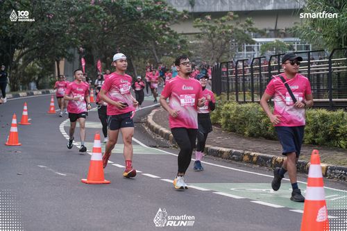 Race photo from Smartfren Run 2025 