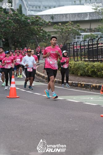 Race photo from Smartfren Run 2025 