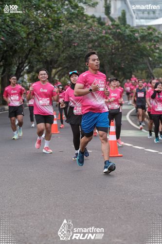 Race photo from Smartfren Run 2025 