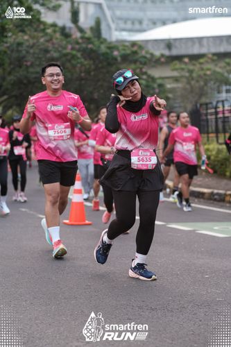 Race photo from Smartfren Run 2025 