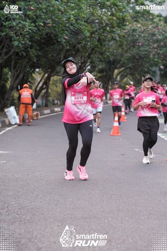 Race photo from Smartfren Run 2025 