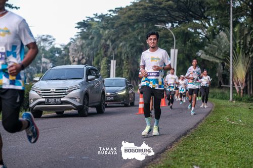 Race photo from Taman Budaya x BOGORUN 2025