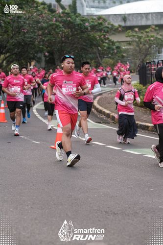 Race photo from Smartfren Run 2025 