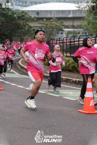 Race photo from Smartfren Run 2025 