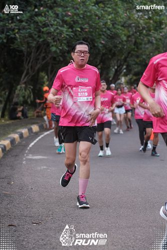 Race photo from Smartfren Run 2025 