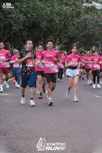 Race photo from Smartfren Run 2025 
