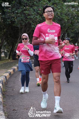 Race photo from Smartfren Run 2025 