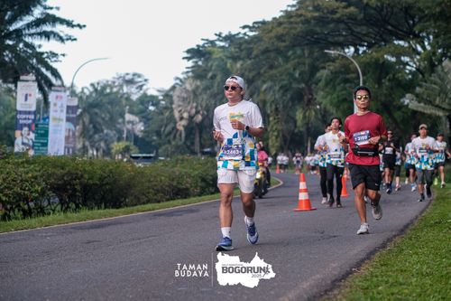 Race photo from Taman Budaya x BOGORUN 2025