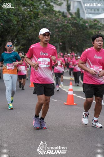 Race photo from Smartfren Run 2025 