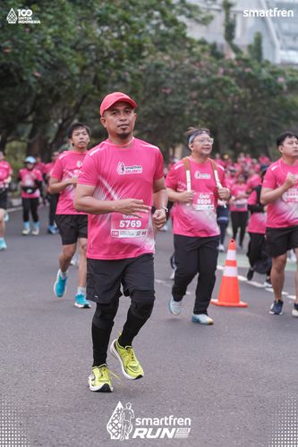 Race photo from Smartfren Run 2025 