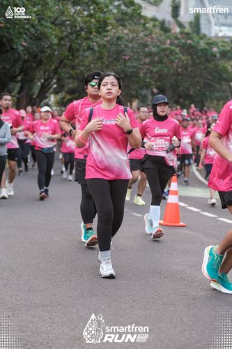 Race photo from Smartfren Run 2025 