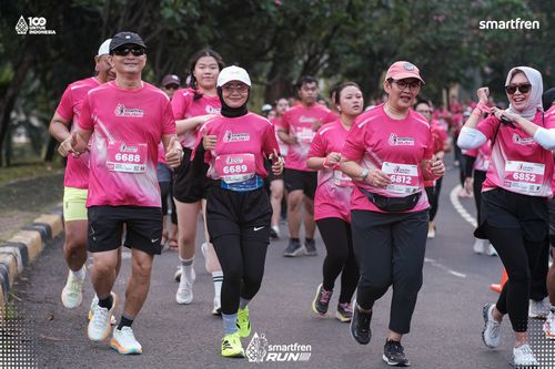 Race photo from Smartfren Run 2025 