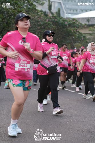 Race photo from Smartfren Run 2025 