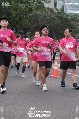 Race photo from Smartfren Run 2025 