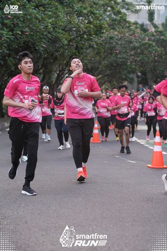 Race photo from Smartfren Run 2025 