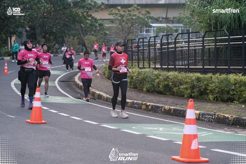 Race photo from Smartfren Run 2025 