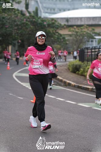 Race photo from Smartfren Run 2025 