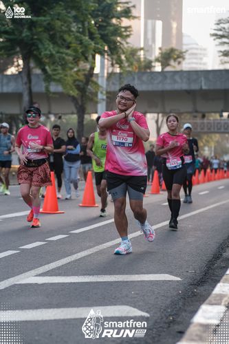 Race photo from Smartfren Run 2025 