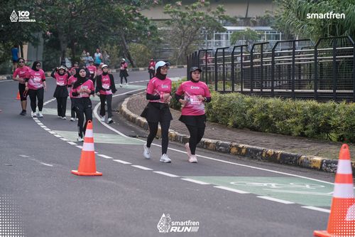 Race photo from Smartfren Run 2025 