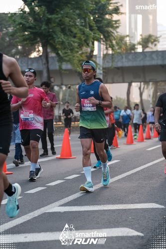 Race photo from Smartfren Run 2025 