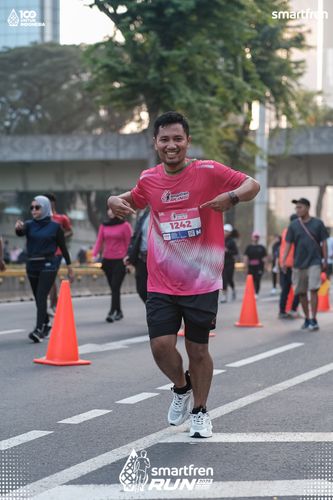 Race photo from Smartfren Run 2025 
