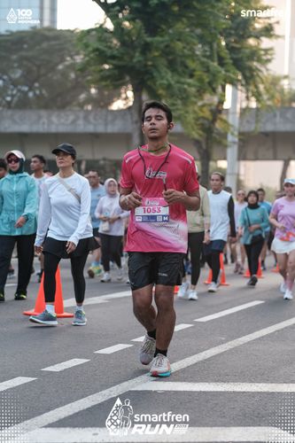 Race photo from Smartfren Run 2025 