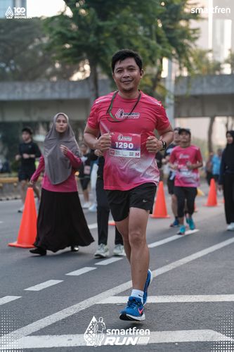Race photo from Smartfren Run 2025 