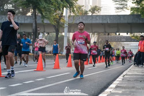 Race photo from Smartfren Run 2025 