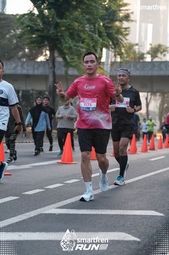 Race photo from Smartfren Run 2025 