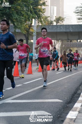 Race photo from Smartfren Run 2025 