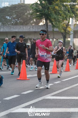 Race photo from Smartfren Run 2025 