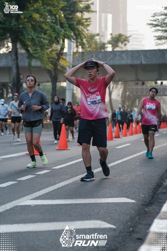 Race photo from Smartfren Run 2025 
