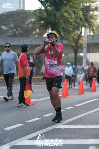 Race photo from Smartfren Run 2025 