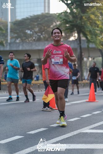 Race photo from Smartfren Run 2025 