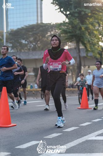 Race photo from Smartfren Run 2025 