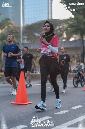 Race photo from Smartfren Run 2025 