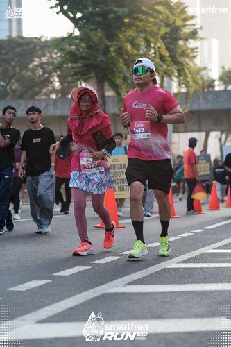 Race photo from Smartfren Run 2025 
