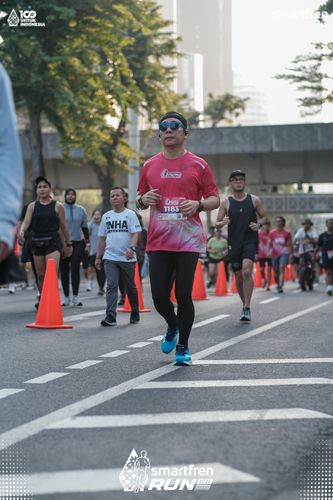 Race photo from Smartfren Run 2025 