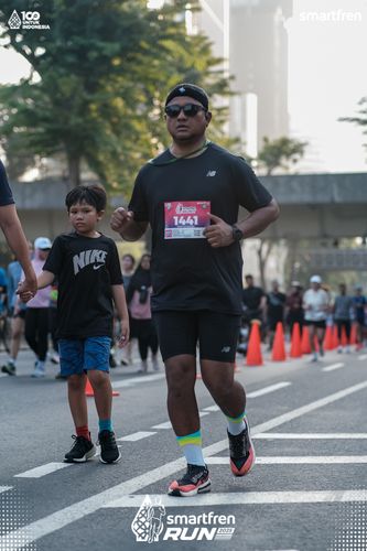 Race photo from Smartfren Run 2025 