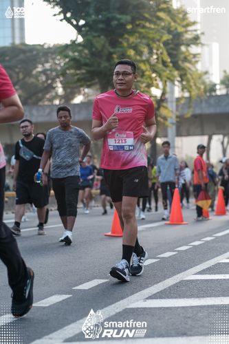 Race photo from Smartfren Run 2025 