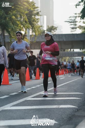 Race photo from Smartfren Run 2025 