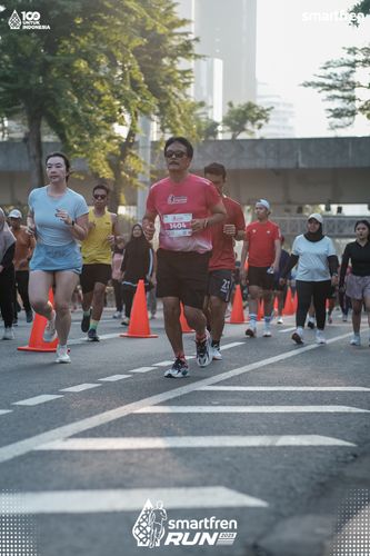 Race photo from Smartfren Run 2025 